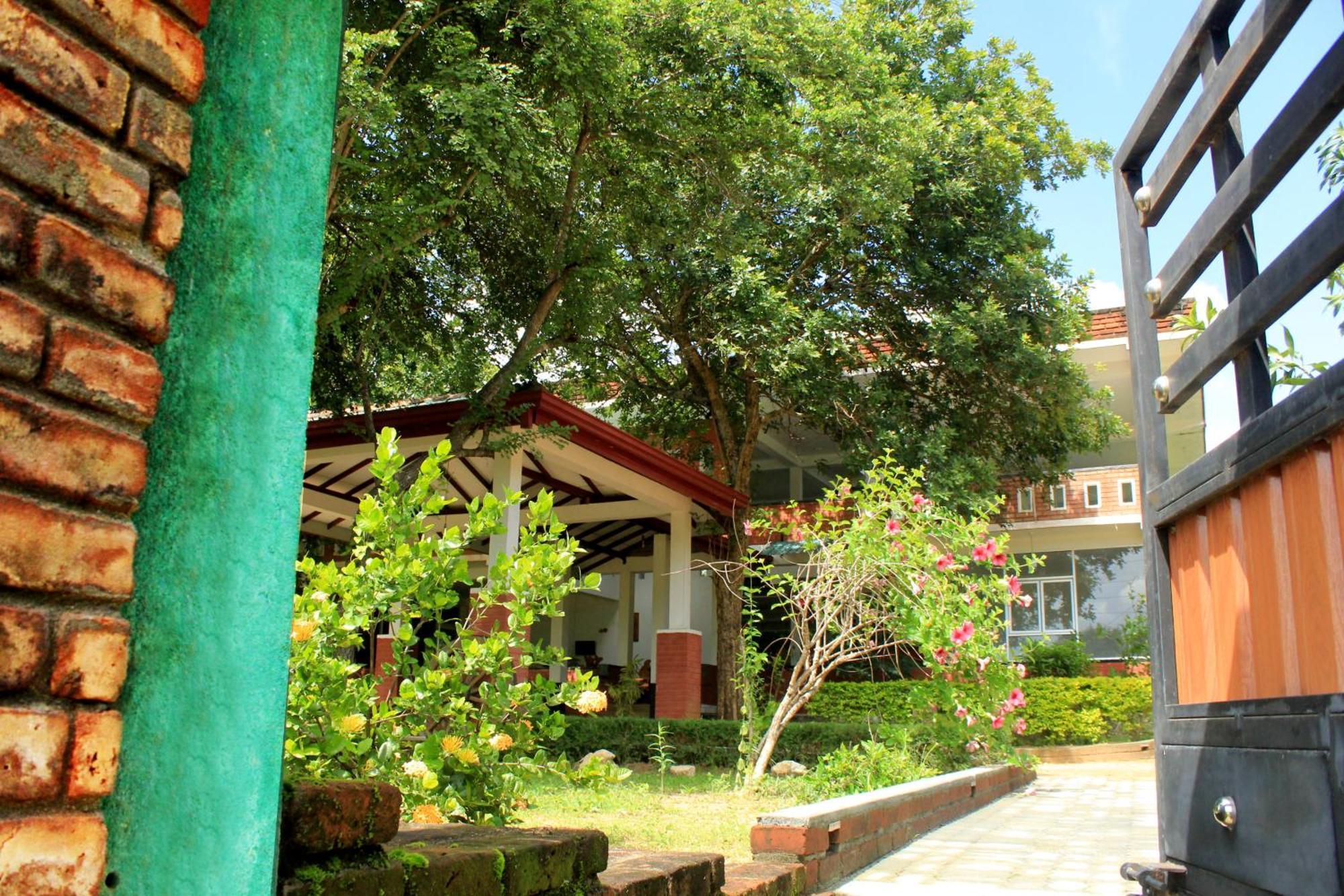 Green Hut Nature Resort Sigiriya Exteriér fotografie